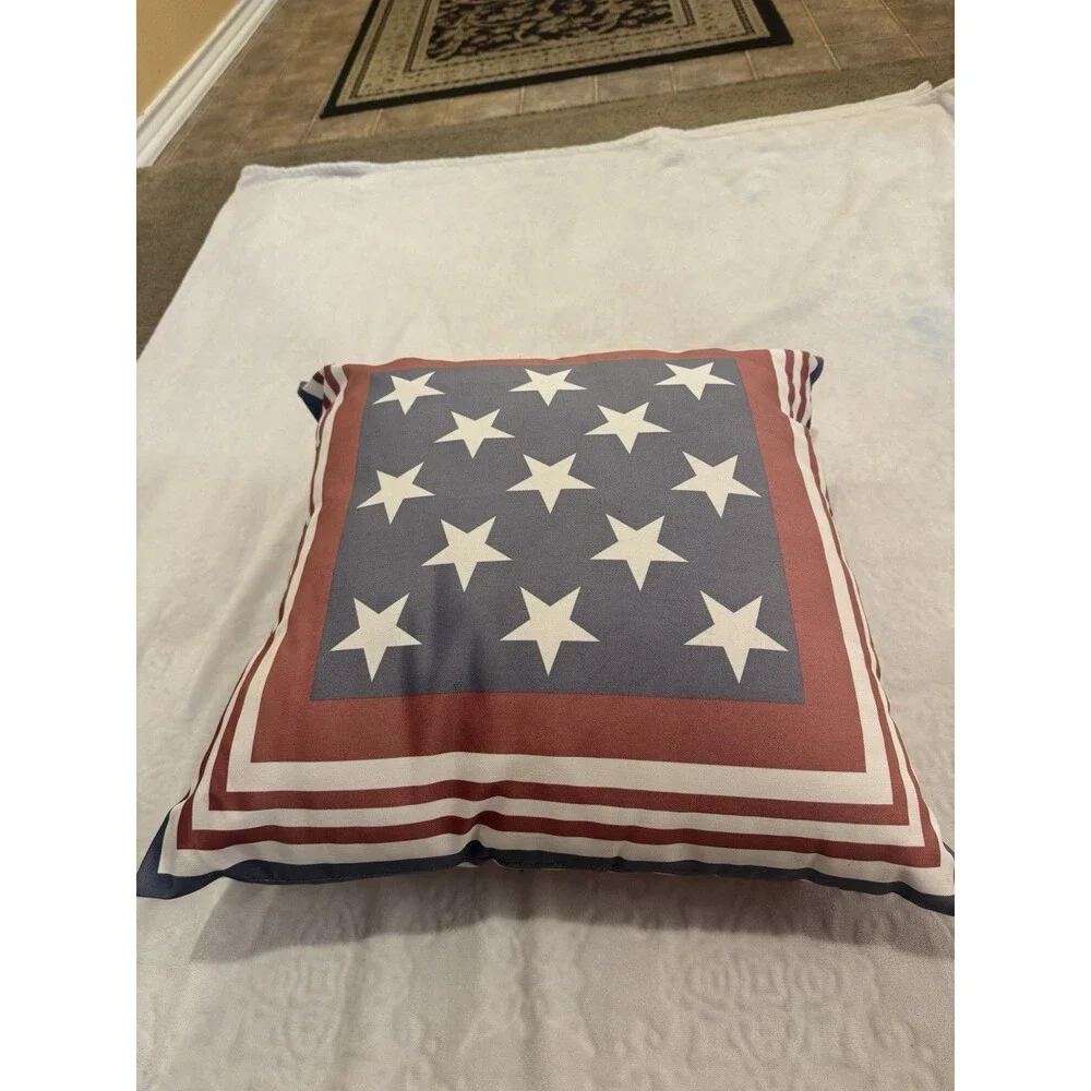 Pottery Barn Outdoor Flag Border 22
